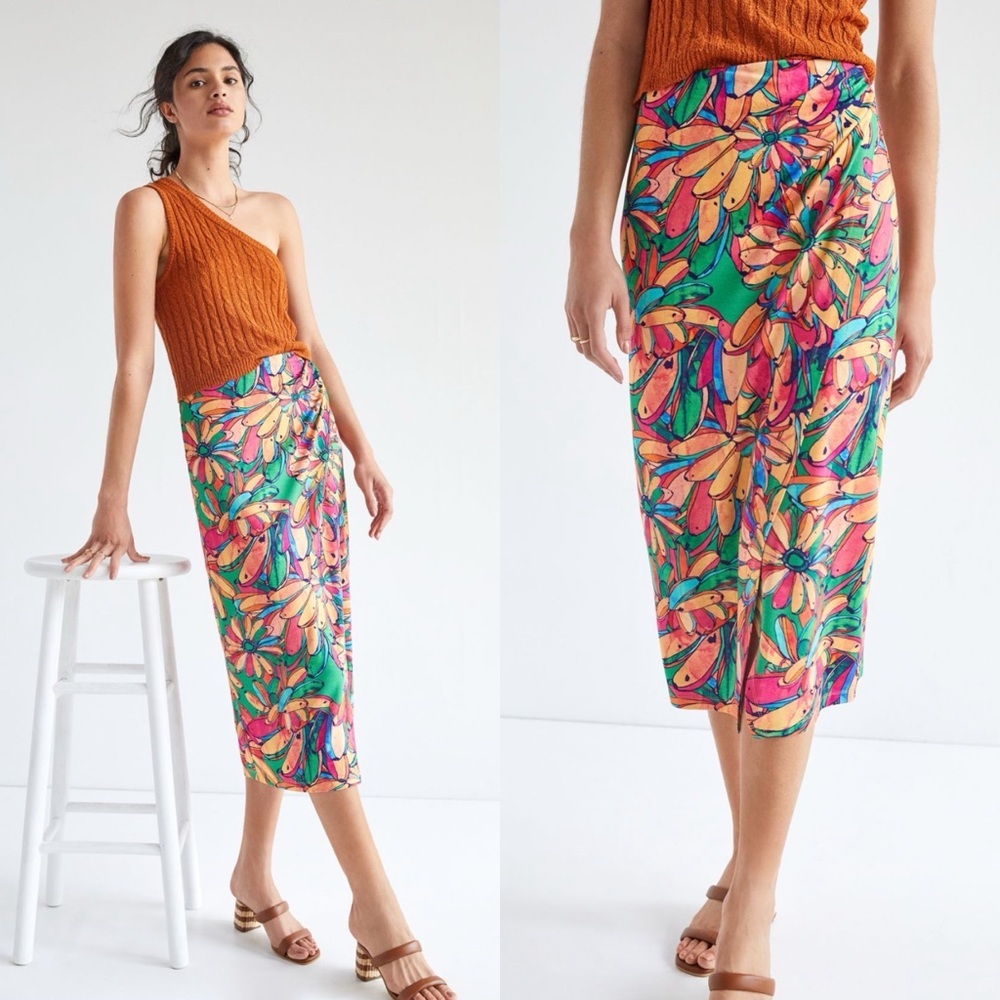 Anthropologie / NWT Farm Rio Getaway Midi Skirt in Green Motif